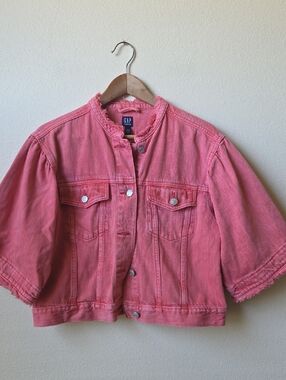 GAP Stone Washed Faded Red Denim Jacket Mamdarin Collar Medium